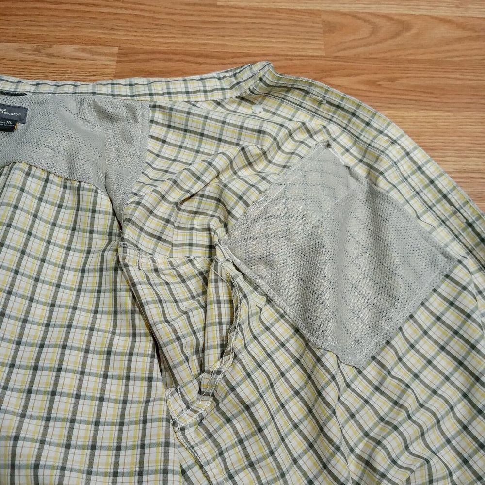 Eddie Bauer Vented Shirt Mens Sz XL Poly/Nylon Plaid Short Sleeve Button‎ Down - Picture 5 of 11